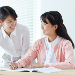 Một ví dụ về cách giáo viên We Study phản hồi bài tập chi tiết cho học viên qua hệ thống online.